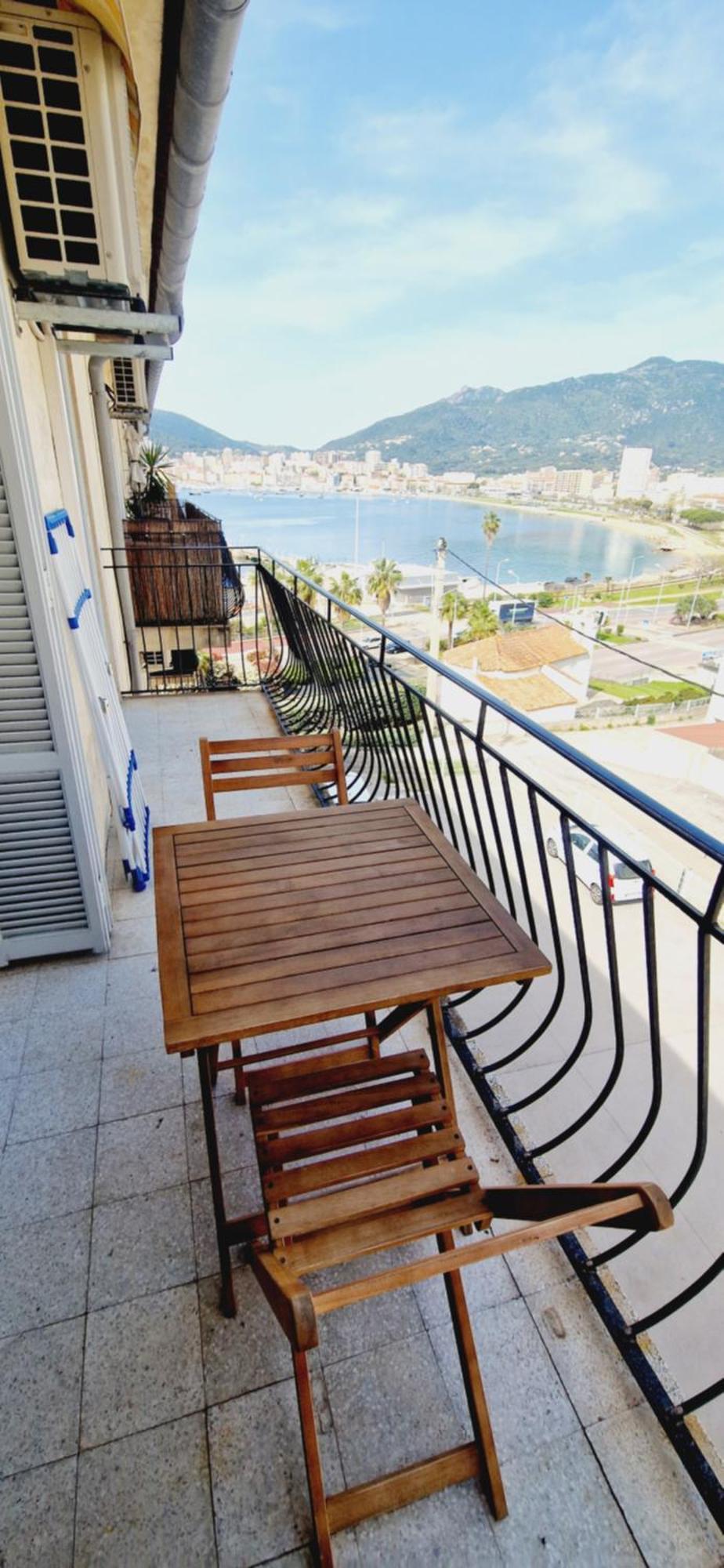 Magnifique Appartement Avec Balcon Vue Mer A L'Entree D'Ajaccio Ajaccio  Eksteriør bilde